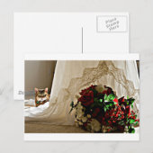 Cat Sitting Behind Wedding Dress Postkarten (Vorne/Hinten)