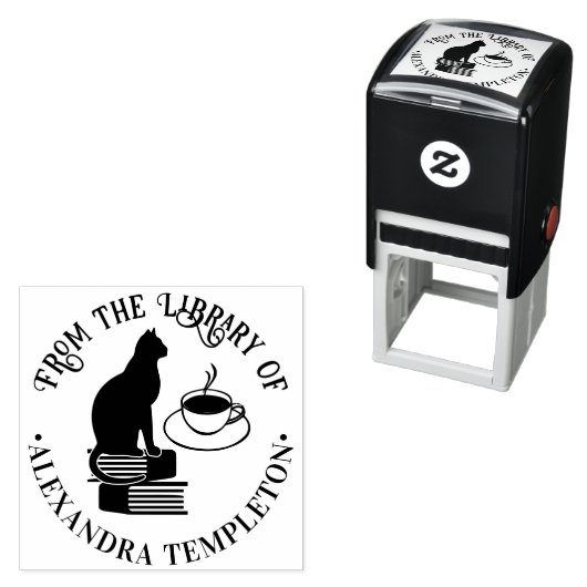 Cat Sitting on Books, Coffee Library Book Name Permastempel (Beispiel)