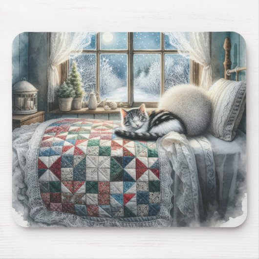 Cat Sleeping on Bed Quilt Mousepad (Vorne)