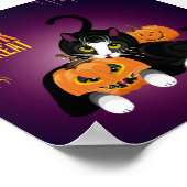 Cat Spaß zu Halloween beim Spielen mit den Kürbiss Poster (Ecke)