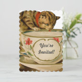 Cat Teacup Niedlich Vintag Viktorianisch Einladung (Stehend Vorderseite)