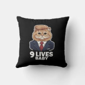 Cat Trump 9 Lives Baby Kissen (Rückseite)