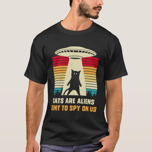 Cat UFO Alien Abduction Cats are Aliens UAP T-Shirt (Vorderseite)