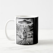 Cat Ufo Alien Abduction Funny Graphic Tees Men Wom Kaffeetasse (Links)