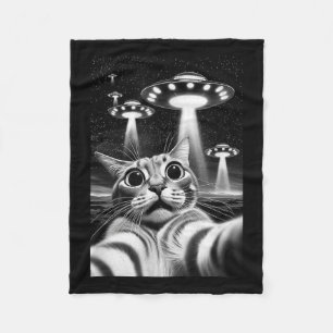 Cat Ufo _ Funny Invasion Meme Retro Alien Cat Ufo Fleecedecke