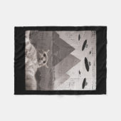 Cat Ufo Meme - Funny Cat Selfie with Ufos Fleecedecke (Vorderseite (Horizontal))