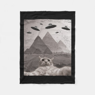 Cat Ufo Meme - Funny Cat Selfie with Ufos Fleecedecke