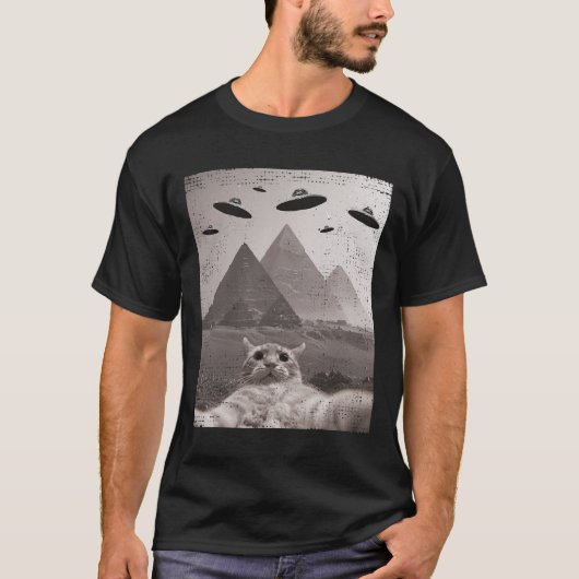 Cat Ufo Meme - Funny Cat Selfie with Ufos T-Shirt (Vorderseite)
