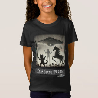Cat & Unicorn UFO Selfie: Alien Ship (kids) #03 T-Shirt