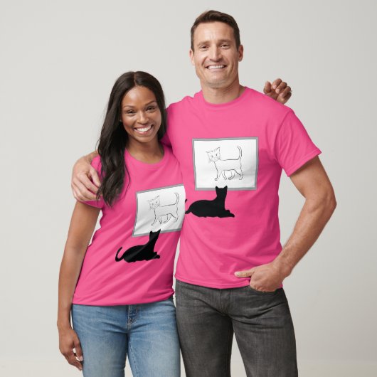 Cat Watching Chat Art T-Shirt (Unisex)