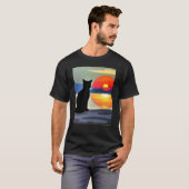 Cat Watching Sunset scene Black Cat Sunset T-Shirt (Vorne ganz)