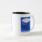 Catch-Release-Cartoon Zweifarbige Tasse (VorderseiteRechts)