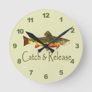 Catch & Release Trout Fishing Runde Wanduhr