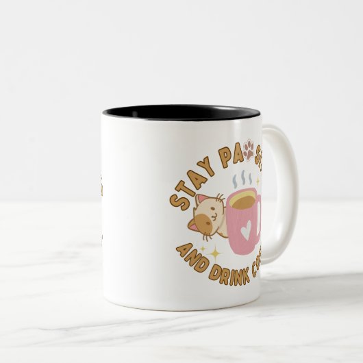 Catful Coffee Vibes - Bleibe PAWsitive Art Zweifarbige Tasse (VorderseiteRechts)