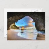 "Cathedral Cove, New Zealand" Postkarte (Vorne/Hinten)