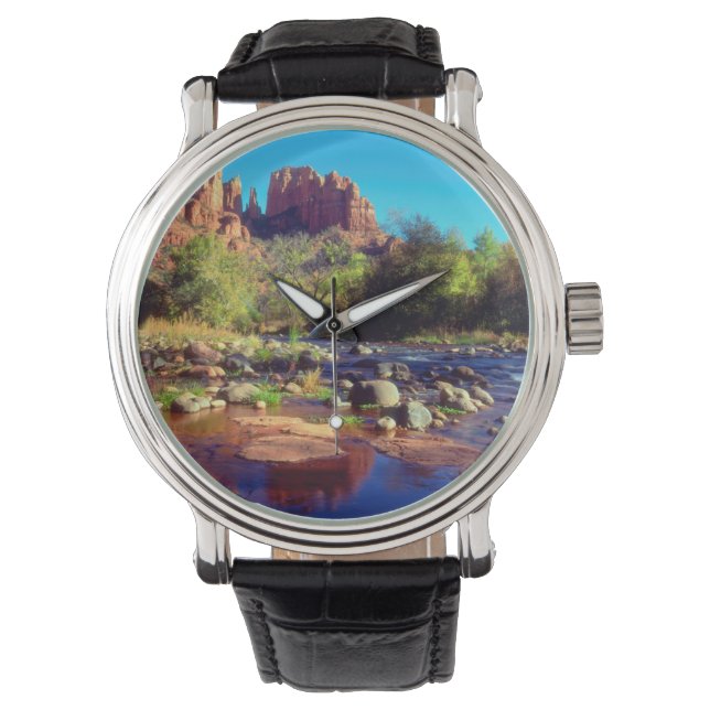 Cathedral Rock reflektiert in der Eichenbucht Armbanduhr (Vorderseite)