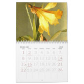 Catherine Klein mit Blumen u. Kalender (Feb 2026)