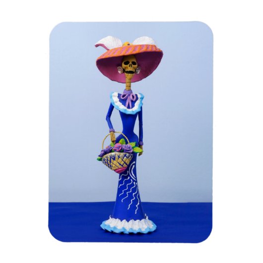 Catrina in einem blauen Kleid und Pink Hat Magnet (Vertikal)