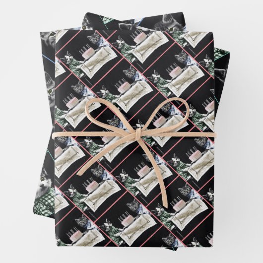 Cats celebrating a birthday with cake and candles geschenkpapier set (Beispiel)