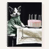 Cats celebrating a birthday with cake and candles notizblock (Vorderseite)