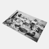 Cats Classroom Discipline, Louis Wain Fußmatte (Schrägansicht)