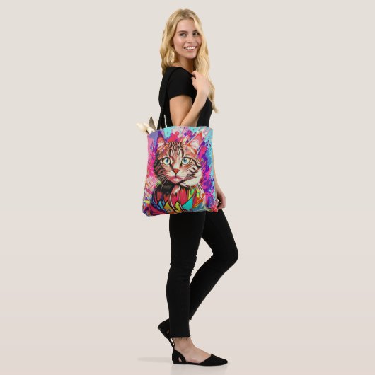 Cat's farbenfroher Designprint Tasche (Am Model)