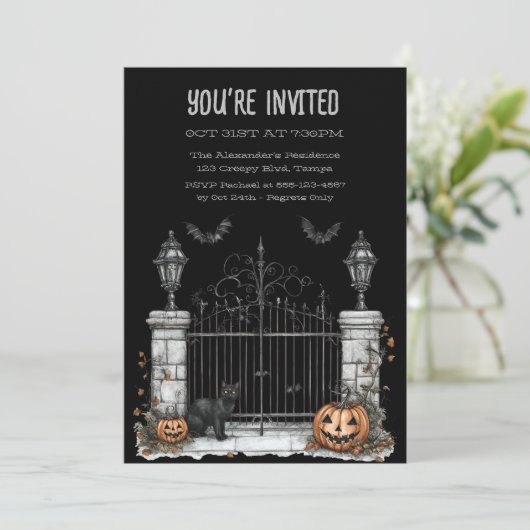 Cats Gatekeeper Custom Fun Einladung (Stehend Vorderseite)