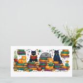 Cats Reading Books Cozy Library Scene Dankeskarte (Stehend Vorderseite)