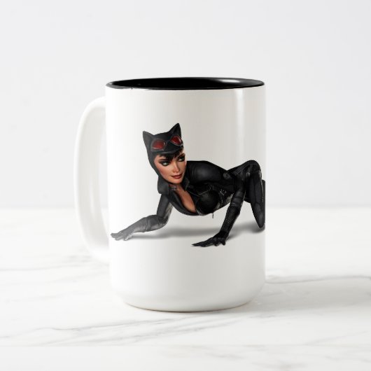 Catwoman Lurking Zweifarbige Tasse (Vorderseite Links)