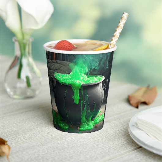 Cauldron Halloween Pappbecher (In Situ)