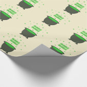 Cauldron und Bubbling Green Brew Halloween Geschenkpapier (Ecke)