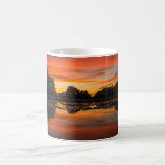 Causeway Sunset, Godmanchester (I) Kaffeetasse (Mittel)