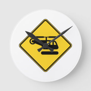 Caution Helicopter Sign Runde Wanduhr