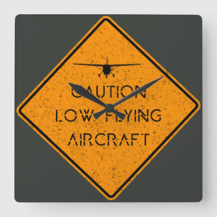 Caution Low Flying Aircraft ✈️ Quadratische Wanduhr