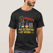CAUTION Mad Scientist At Work Science Scientist' T-Shirt (Vorderseite)