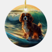 Cavalier King Beach Surfmalerei Keramik Ornament (Hinten)