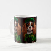 Cavalier King Charles Spaniel am St. Patrick's Day Kaffeetasse (Vorderseite Links)