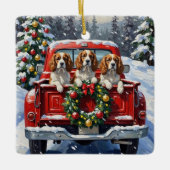 Cavalier King Charles Spaniel Christmas Red Truck Keramikornament (Vorderseite)