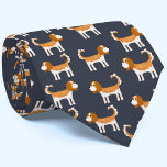 Cavalier King Charles Spaniel Dog Krawatte<br><div class="desc">Niedliches Blenheim Cavalier King Charles Spaniel Hundedesign auf einem dunkelkohlegrauen Hintergrund zum Lächeln. Originelle Kunst von Nic Squirrell.</div>