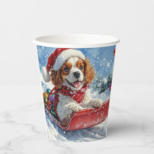 Cavalier King Charles Spaniel Dog Sledge Weihnacht Pappbecher (Vorderseite)