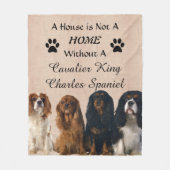 Cavalier King Charles Spaniel Dogs - House Zuhause Fleecedecke (Vorderseite)