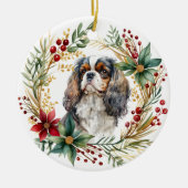 Cavalier King Charles Spaniel Holiday Wreath Keramik Ornament (Vorne)