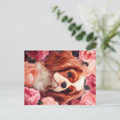 Cavalier King Charles Spaniel in Rose Postkarte (Stehend Vorderseite)