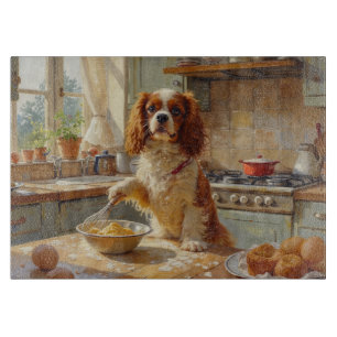 Cavalier King Charles Spaniel Kochen in der Küche Schneidebrett