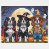 Cavalier King Charles Spaniel Pumpkin Halloween Fleecedecke (Vorderseite (Horizontal))