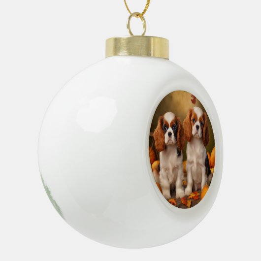 Cavalier King Charles Spaniel Puppy Autumn Pumpkin Keramik Kugel-Ornament (Links)