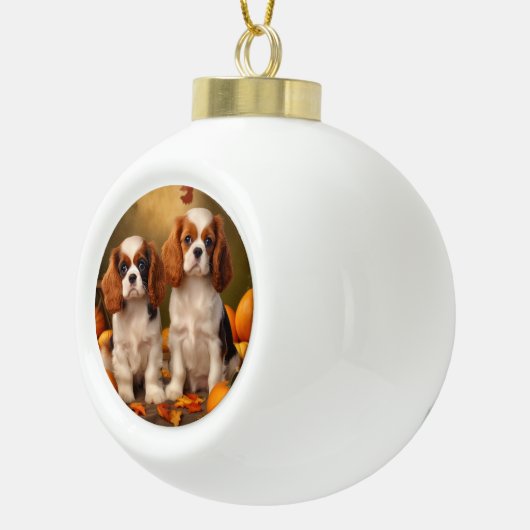 Cavalier King Charles Spaniel Puppy Autumn Pumpkin Keramik Kugel-Ornament (Rechts)