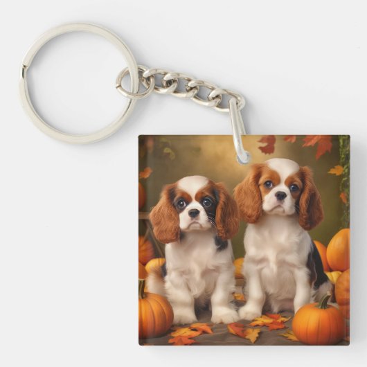 Cavalier King Charles Spaniel Puppy Autumn Pumpkin Schlüsselanhänger (Vorderseite)