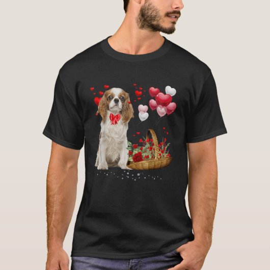 Cavalier King Charles Spaniel Red Heart Valentine T-Shirt (Vorderseite)