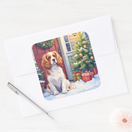 Cavalier King Charles Spaniel Snowy Christmas Quadratischer Aufkleber (Umschlag)